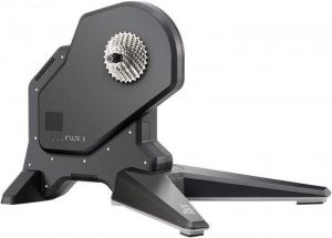 טריינר לאופניים Tacx Flux S Smart - צבע אפור / שחור
