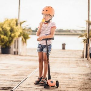 my bike חפשו באתר יש הכל  קורקינט לילדים קורקינט לילדים עם ידית מתקפלת ואורות Scoot and Ride Highwaykick 3 - צבע ורוד אפרסק
